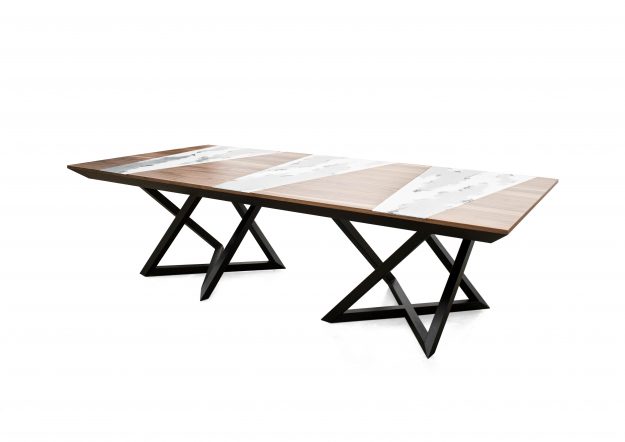 Glassisimo Wingtip Dining Table