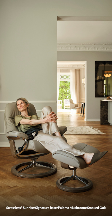 EKOR-18554_P2_Dealer_Landing_Page_Side_Image_466x899 Stressless Flora wood Paloma Espresso Wenge Urban Table_Chrome